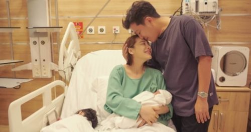 Trường Giang tiết lộ diện mạo quý tử mới sinh, chị gái Destiny gây chú ý vì thái độ này với em trai