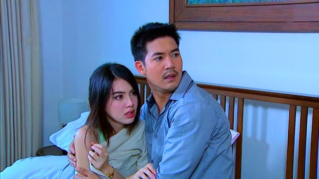 Vợ mất tròn năm tôi lấy vợ mới, đêm tái hôn run bần bật khi thấy thứ này trước cửa phòng ngủ