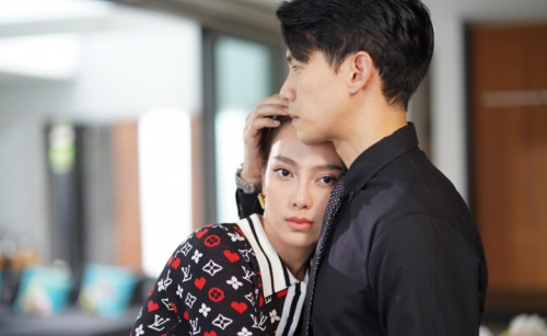 6 năm được người giấu mặt gửi tiền nuôi con, ngày gặp ân nhân tôi cúi gằm mặt hổ thẹn