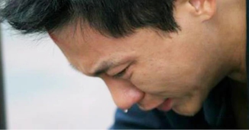 Đến thăm vợ cũ bệnh nặng sắp không qua khỏi, cô ấy thì thầm một bí mật bấy lâu khiến tôi đứng không vững