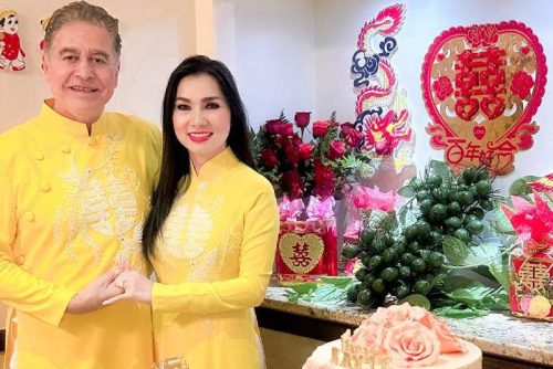 “Em gái Ngọc Sơn” làm lễ đính hôn với CEO tập đoàn viễn thông tại Mỹ