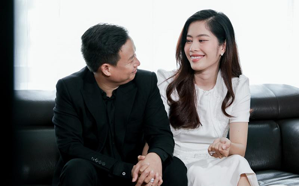 Nam Em để chồng sắp cưới ngưng việc quản lí