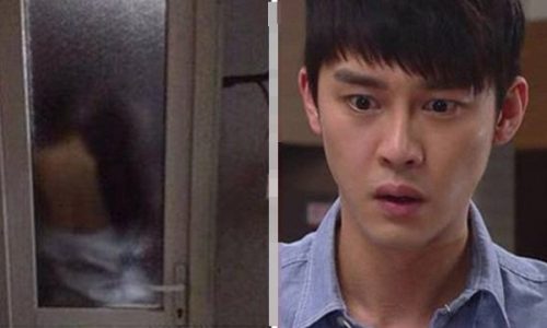 Thấy vợ tắm lâu, tôi sốt ruột ngó qua khe cửa thì choáng váng rồi ngã xuống đất khi thấy cảnh tượng này