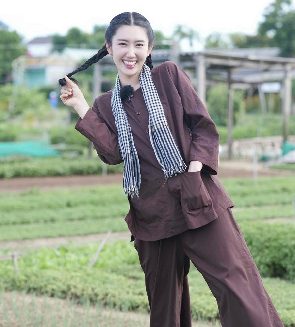 thúy ngân làm nghề gì