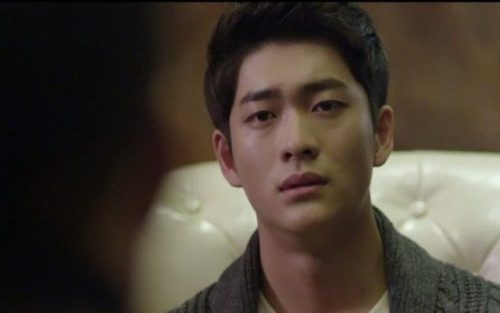 Lần đầu bạn đại học của vợ đến nhà chơi, bà xã đưa ra đề nghị khiến tôi sững sờ