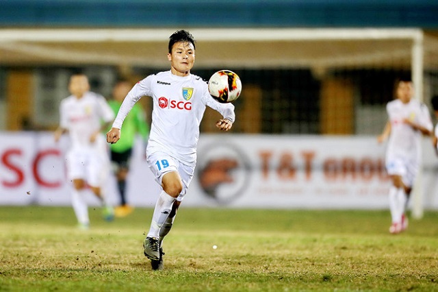 Tham gia dưới màu áo của Hà Nội T&T