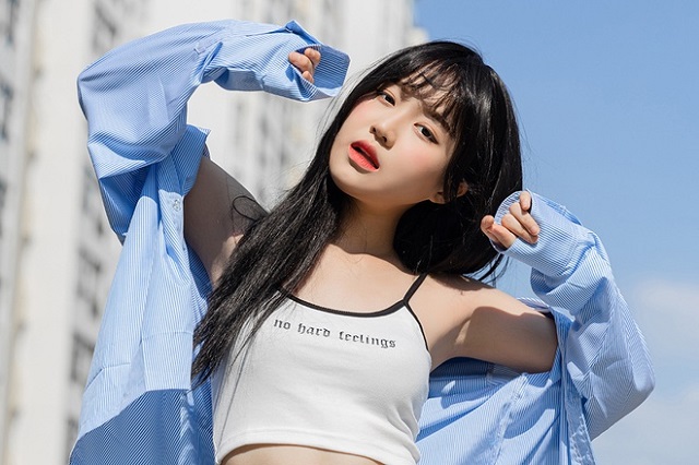 Han Sara là ai? Tiểu sử và sự nghiệp của ca sĩ Han Sara Han Sara là ai? Tiểu sử và sự nghiệp của ca sĩ Han Sara