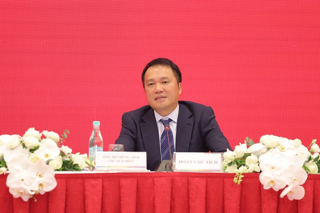 Tiểu sử & sự nghiệp tỷ phú doanh nhân Hồ Hùng Anh Tiểu sử & sự nghiệp tỷ phú doanh nhân Hồ Hùng Anh