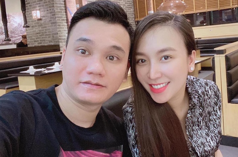 Khắc Việt là ai? Tiểu sử và sự nghiệp của ca sĩ Khắc Việt mới nhất Khắc Việt đến với ngành bằng niềm đam mê