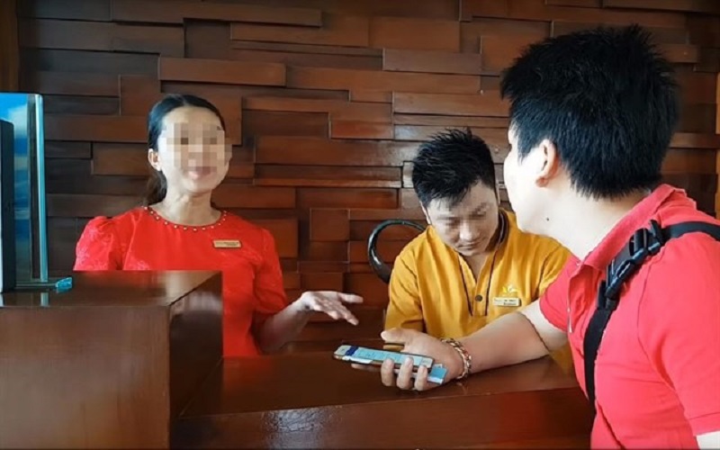 Khoa Pug đánh giá những trải nghiệm không tốt tại aroma resort – Mũi Né rất được cộng đồng mạng quan tâm