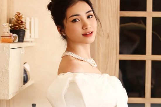 Ca sĩ Hòa Minzy sinh năm bao nhiêu? Tiểu sử & sự nghiệp mới nhất