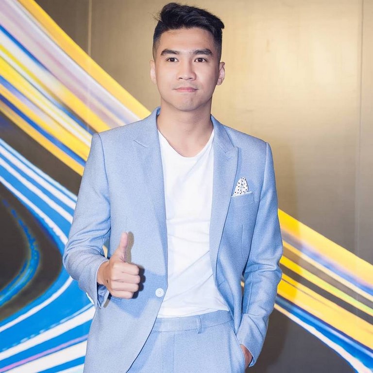 Pewpew là ai? Tiểu sử và sự nghiệp streamer Pewpew nổi tiếng Pewpew sinh năm bao nhiêu?