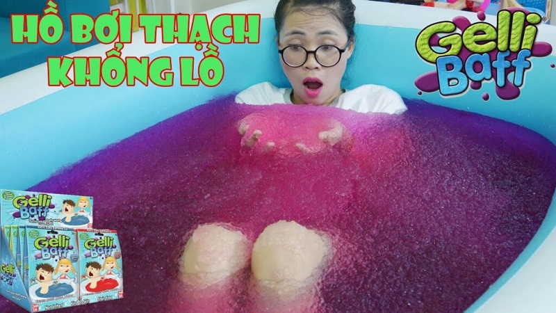 Thơ Nguyễn bị tẩy chay bởi nhiều video phản cảm