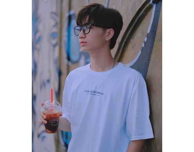 Hình ảnh cuộc sống đời thường của nam TikTok Quốc Thành