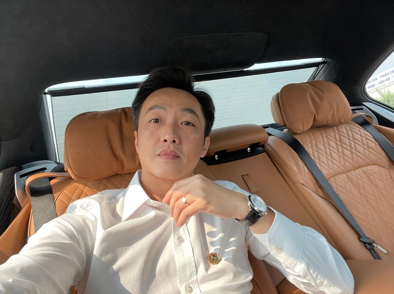 Cường Đô La là ai? Tiểu sử đại gia phố núi Cường Đô La Cường Đô La là ai? Tiểu sử đại gia phố núi Cường Đô La
