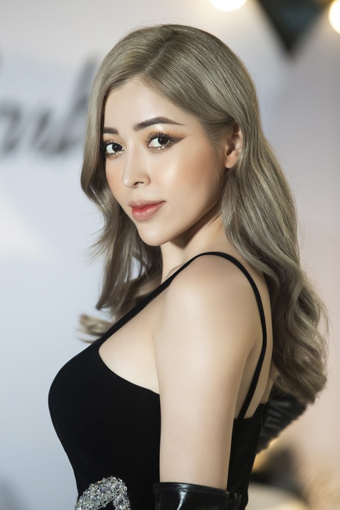 Linh Barbie là ai? Tiểu sử và sự nghiệp mới nhất của Linh Barbie Thành tự giành được vô cùng ấn tượng