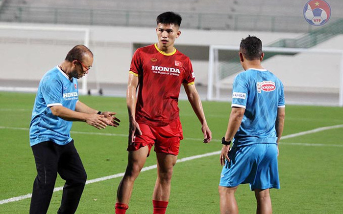 Tiểu sử cầu thủ trẻ Nguyễn Thanh Bình Ở độ tuổi 20, anh chàng gặt hái được rất nhiều thành tích ấn tượng ở cấp CLB và quốc gia