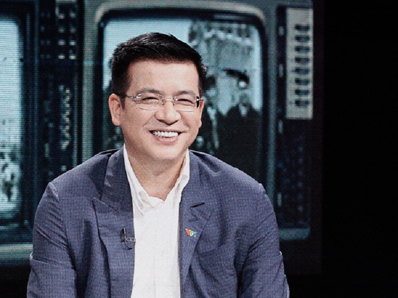 Anh là biên tập viên quen mặt với khán giả truyền hình Việt Nam