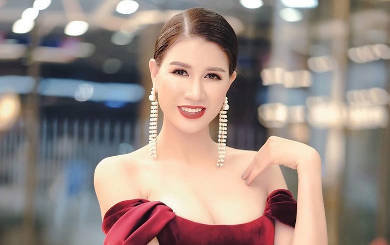 Trang Khàn là ai? Tiểu sử & sự nghiệp người mẫu Trang Trần Cô sở hữu ngoại hình khá sexy