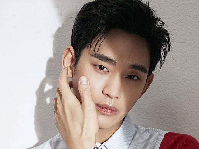 Diễn viên Kim Soo Hyun – Tiểu sử, sự nghiệp của sao hạng A Diễn viên Soo Hyun có quá khứ khó khăn sau khi cha mẹ ly hôn