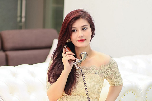 Tiểu sử & sự nghiệp của Hoa Thúy Sự vắng bóng của diễn viên Hoa Thúy