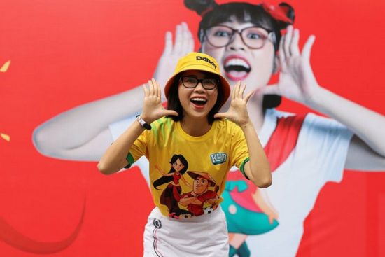 Thơ Nguyễn là ai