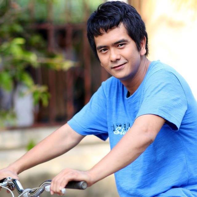 Hùng Thuận là ai? Tiểu sử, sự nghiệp diễn viên Hùng Thuận Tiểu sử diễn viên Hùng Thuận
