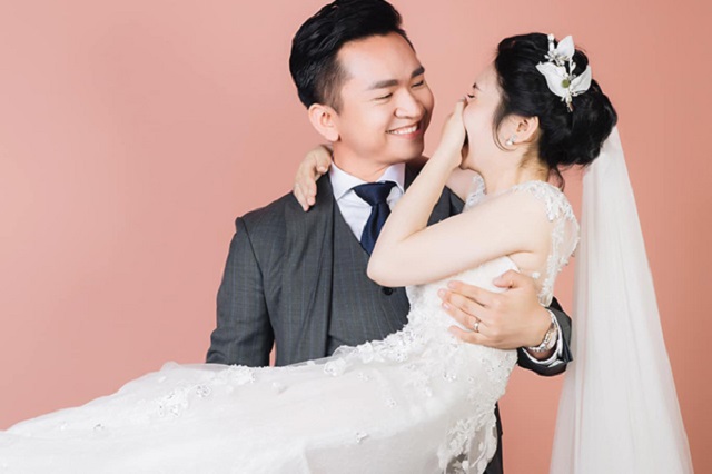 Tiểu sử và sự nghiệp mới nhất của Hạnh Phúc Vợ của Hạnh Phúc là ai