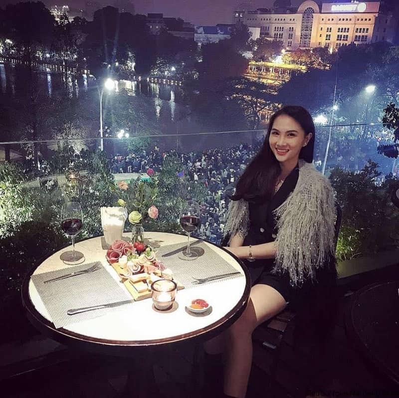 Tiểu sử & sự nghiệp của Vũ Phương Anh Vũ Phương Anh tham gia rất nhiều cuộc thi về sắc đẹp khi còn đi học