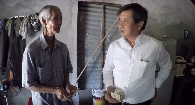 Chia sẻ với nhiều mảnh đời khó khăn