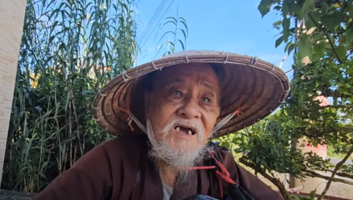 Cụ ông Đồng Tháp suốt 60 năm không ăn cơm, chỉ uống nước vẫn khỏe khoắn khiến nhiều người kinh ngạc