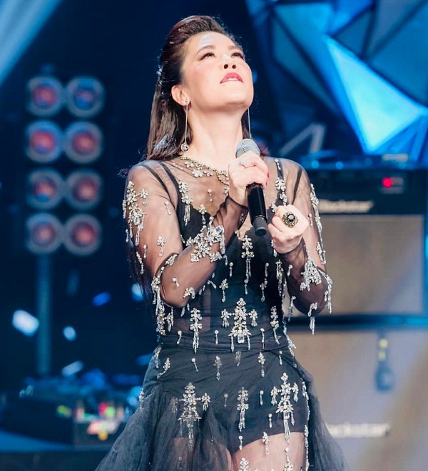 cuộc đời ca sĩ thu phương