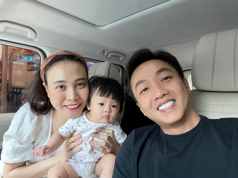 Cường Đô La là ai? Tiểu sử đại gia phố núi Cường Đô La Cường Đô La và vợ con