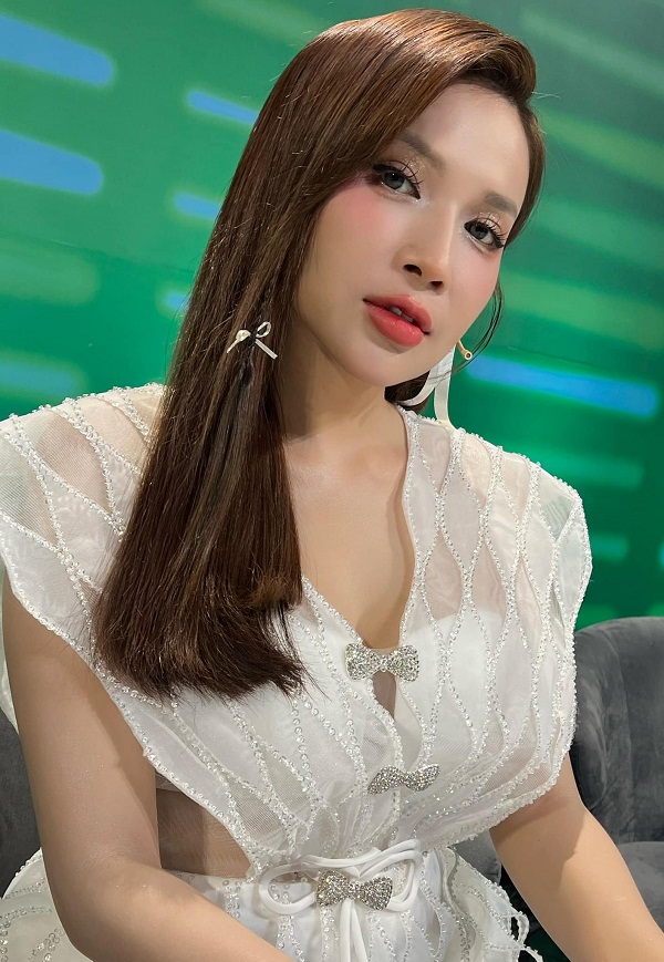 khả như có chồng chưa