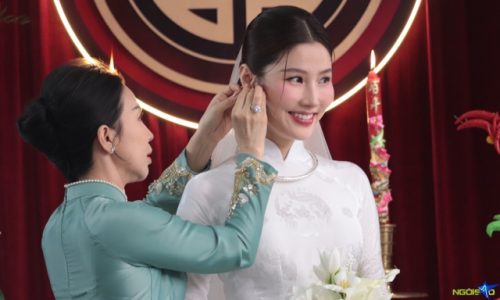 Chân dung mẹ chồng Diễm My 9X: Trẻ trung, thanh nhã, không tiếc tiền tặng quà cho con dâu