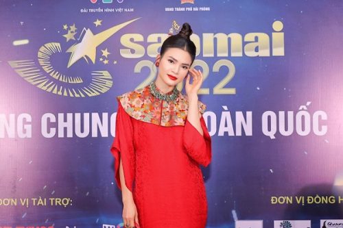 Nữ ca sĩ trẻ nhất được phong danh hiệu NSND là ai?