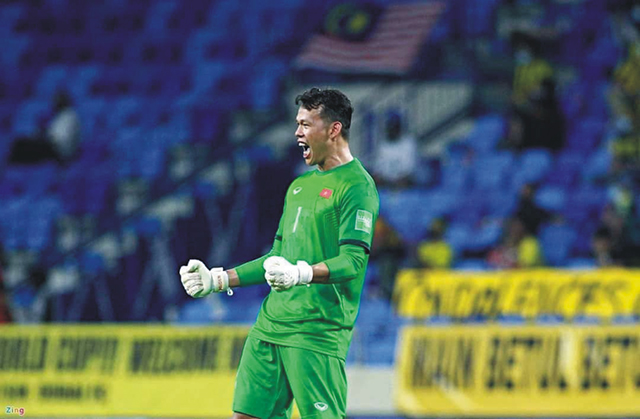 Tiểu sử & sự nghiệp thủ môn Tấn Trường Tham dự AFF Cup 2010