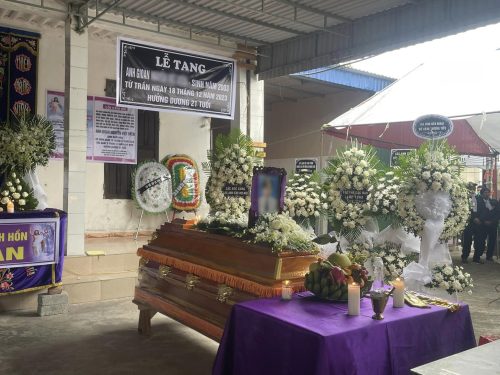 Xôn xao nam sinh hẹn gặp bạn gái trên mạng rồi biến mất bí ẩn, gia đình cầu cứu vì cái kết thương tâm?