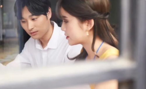 Hí hửng xin số điện thoại của chị dâu tôi, sau 1 đêm anh đồng nghiệp sợ chạy mất hút