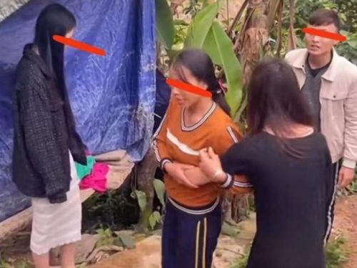 Chồng lén đi cắm trại cùng nhân tình vô tình gặp bạn cũ của vợ