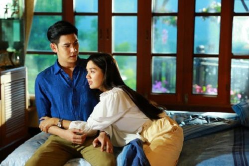 Chồng mất, bạn thân của anh động viên một câu khiến tôi vứt áo tang bỏ về nhà đẻ