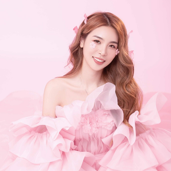 hương nổi là ai