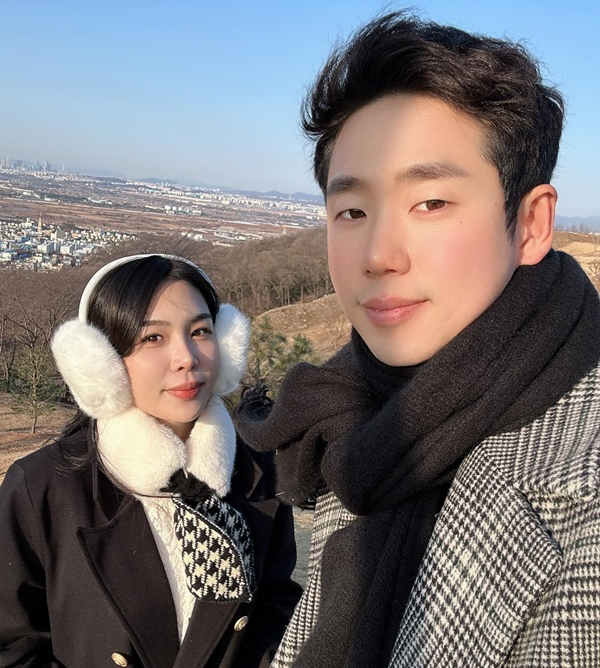 hương nổi và robin