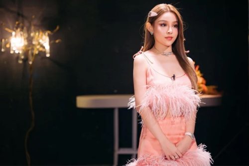 Ở Công 5, Huyền Baby dừng chân gây nhiều tiếc nuối cho khán giả và người hâm mộ. Đáng chú ý, trên MXH rộ tin cô nàng đã bị ép loại do cãi nhau với ekip Chị Đẹp.