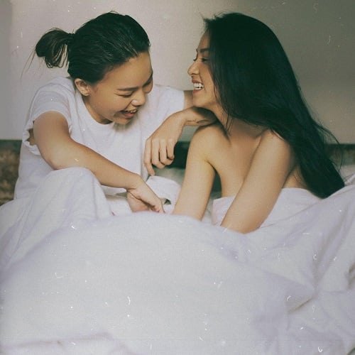 vợ và cô bạn thân