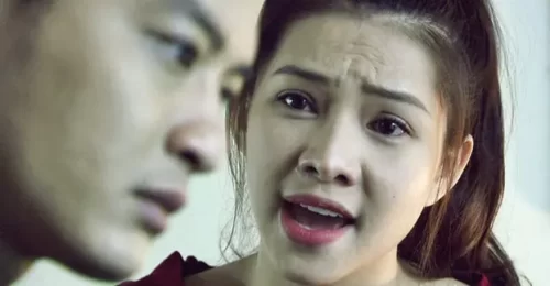 Lấy nhau chục năm chưa có con, chồng đi khắp nơi chạy chữa, ai ngờ bí mật lại cất giấu trong ngăn tủ khóa kín