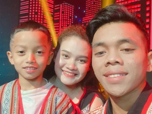 Bất ngờ cuộc sống mới của cô gái Tây Nguyên trở thành mẹ từ năm 14 tuổi vì cưu mang đứa trẻ sắp bị chôn sống