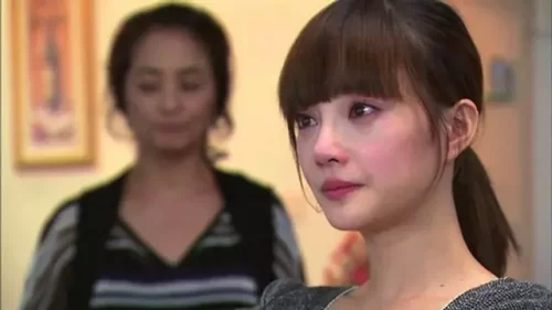 Mẹ chồng cho sống ở căn biệt thự chục tỷ, con dâu bỏ chạy sau 2 tháng