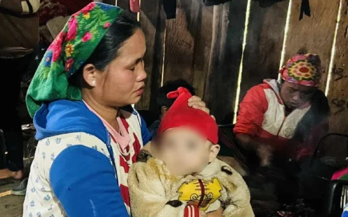 Con trai 7 tháng tuổi của 2 vợ chồng tử vong trong vụ tai nạn ở cao tốc được nhận đỡ đầu đến 18 tuổi