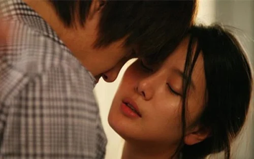 Lỡ qua đêm với người đàn ông lạ, 2 năm sau dắt con đi siêu thị, tôi bàng hoàng